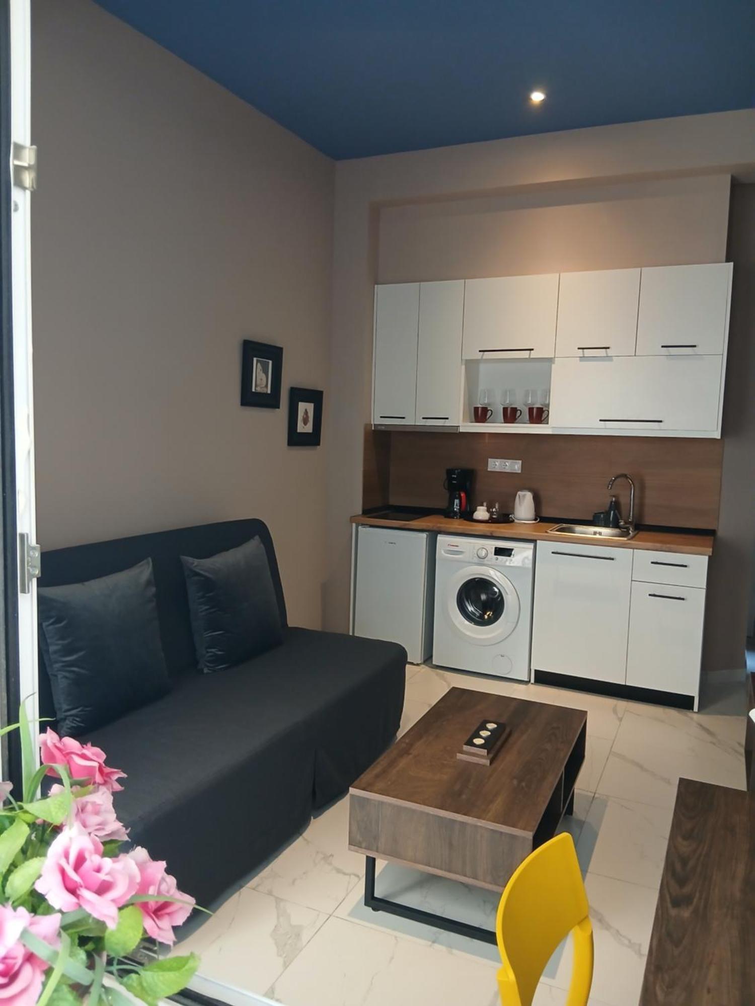 Black Onyx Comfort Suites 塞萨洛尼基 外观 照片